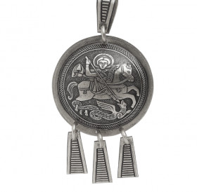 Noisy pendant "George the Victorious"