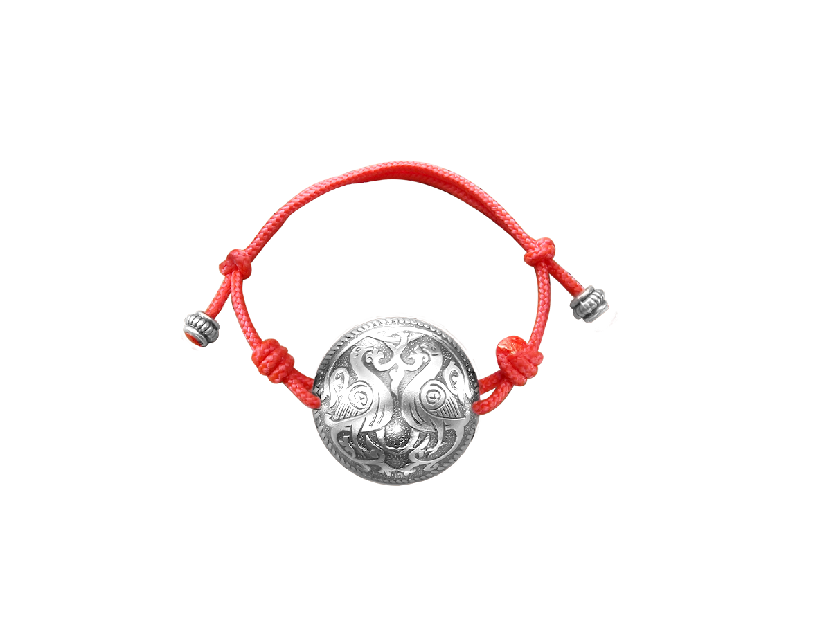 Spherical bracelet-lace "Suzdal pigeons"