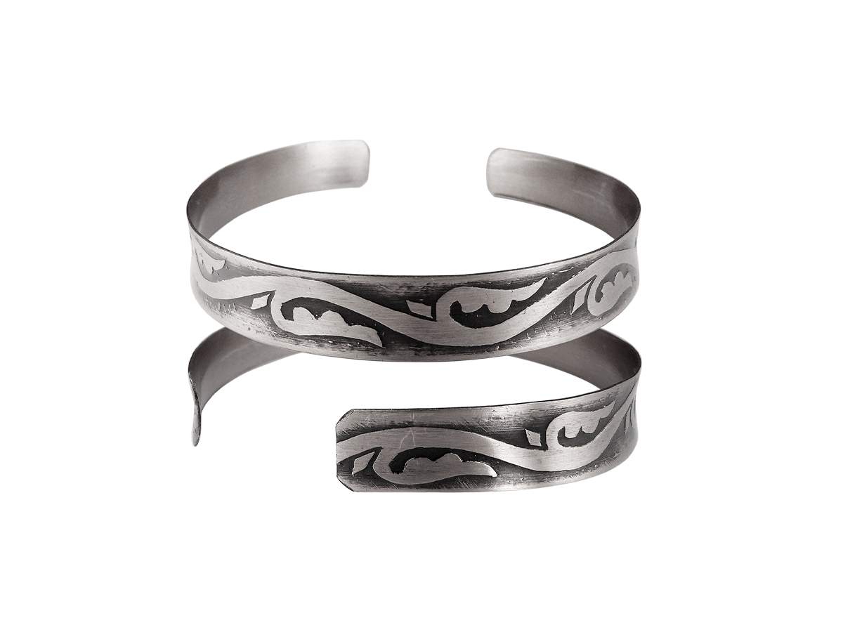 Concave bracelet "Wellbeing"