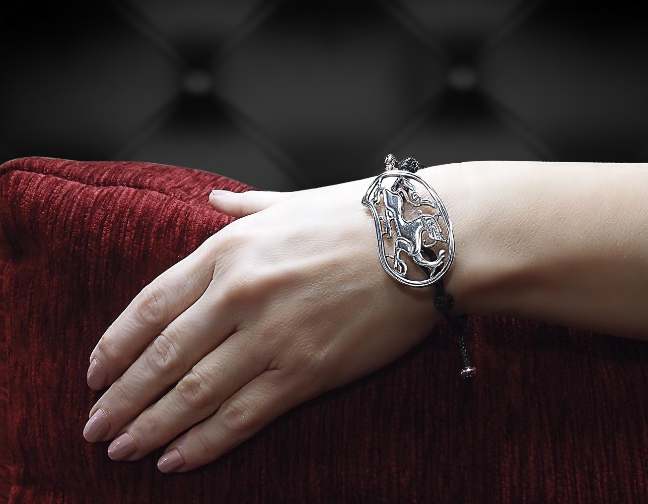 Bracelet-lace "Lut-beast"