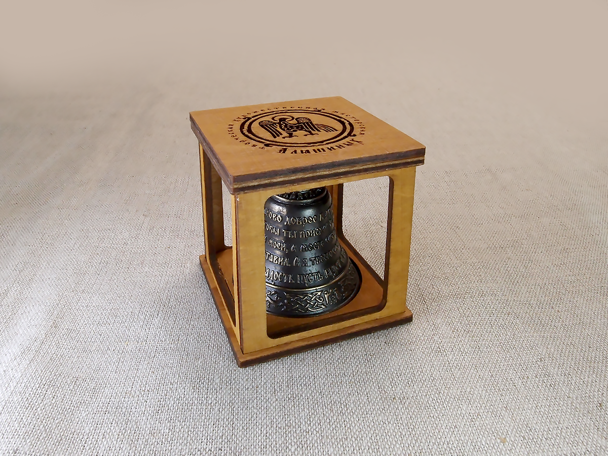 Souvenir box-1 for bells No. 3. Wood.