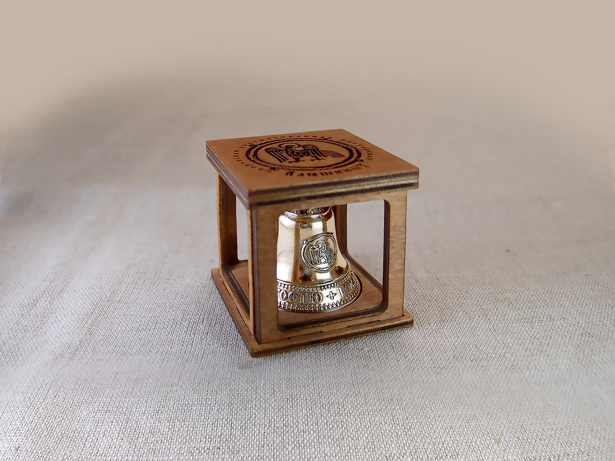 Souvenir box-18 for bells No. 2.5. Wood.