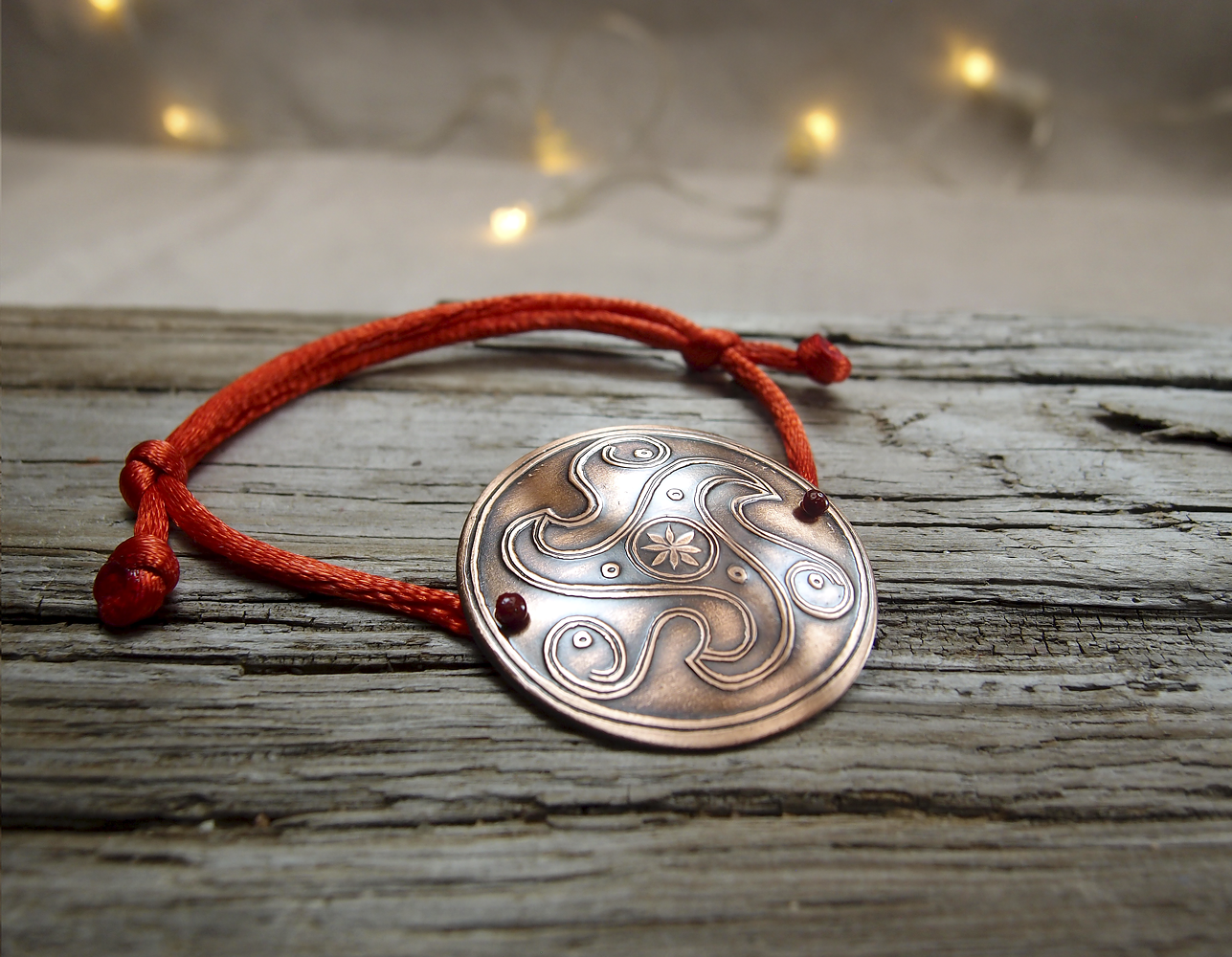 Bracelet-lace "Triskelion"